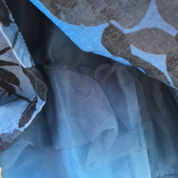 Adorable, Floral, Subtle Blues, NWOT Carter's Party Dress. 3 months - Picture 7 of 9